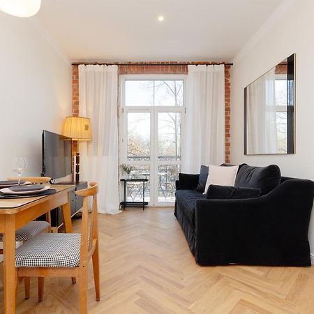Warsaw Pruszkow Park View Comfortable Apartments By Noclegi Renters Exterior photo