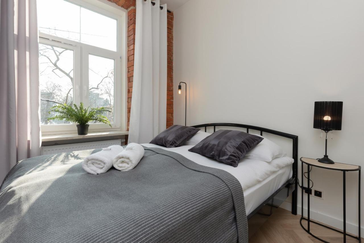 Warsaw Pruszkow Park View Comfortable Apartments By Noclegi Renters Exterior photo